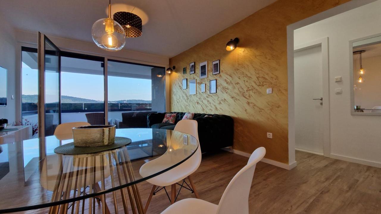 Apartman Marcelina 2 In Trogir Extérieur photo